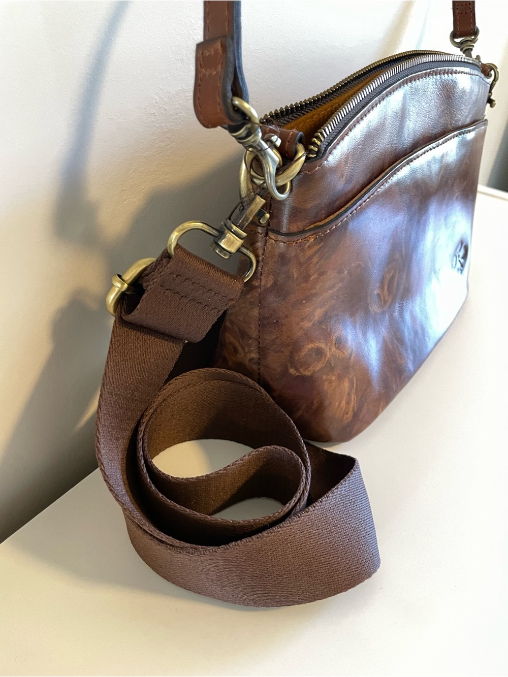 NWOT Patricia Nash Brown Leather Handbag Owl Pattern *Rare* - Picture 5 of 11